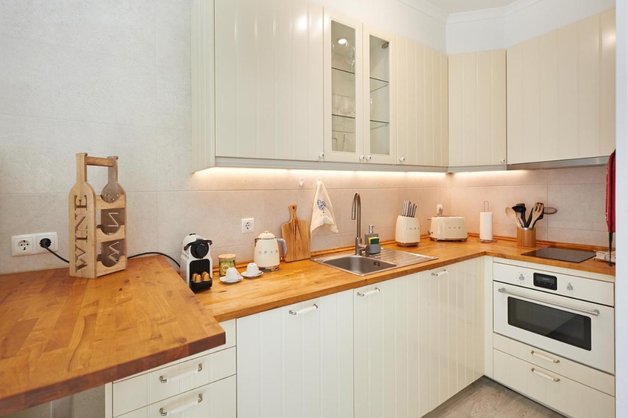 Cozy Beach House Sao Pedro Estoril São Pedro do Estoril Εξωτερικό φωτογραφία